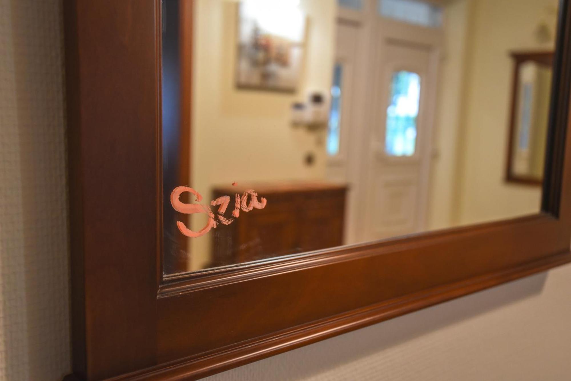 Amore Apartmanhaz Siófok Extérieur photo