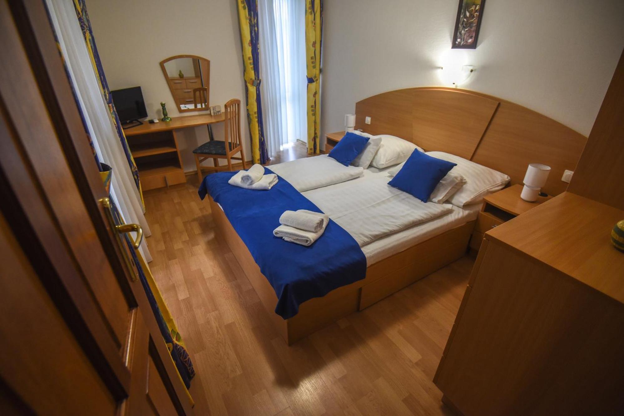 Amore Apartmanhaz Siófok Extérieur photo