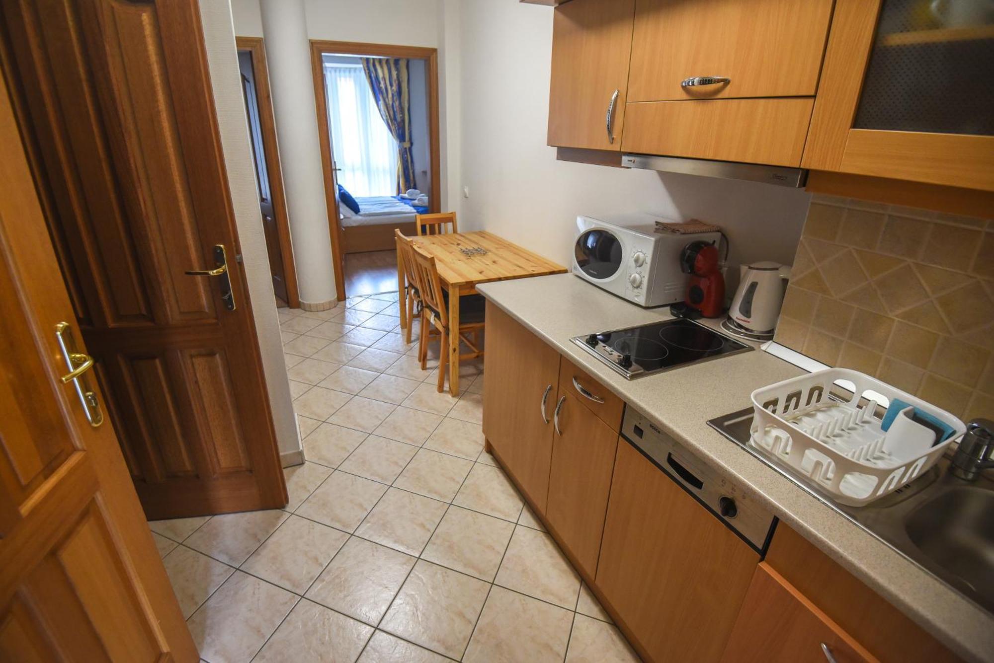 Amore Apartmanhaz Siófok Extérieur photo