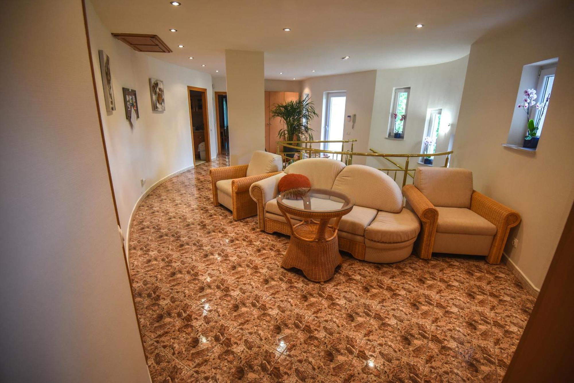 Amore Apartmanhaz Siófok Extérieur photo